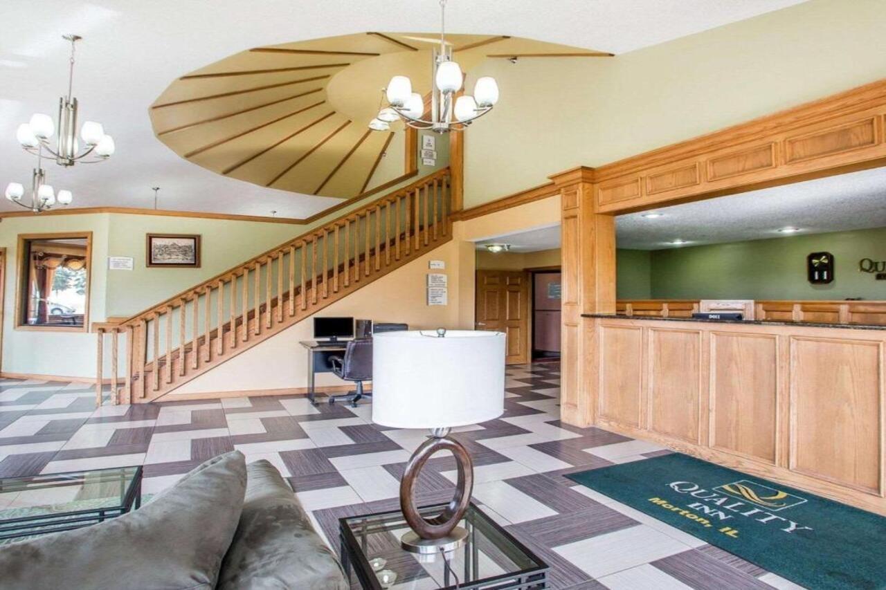 Quality Inn Morton At I-74 Εξωτερικό φωτογραφία